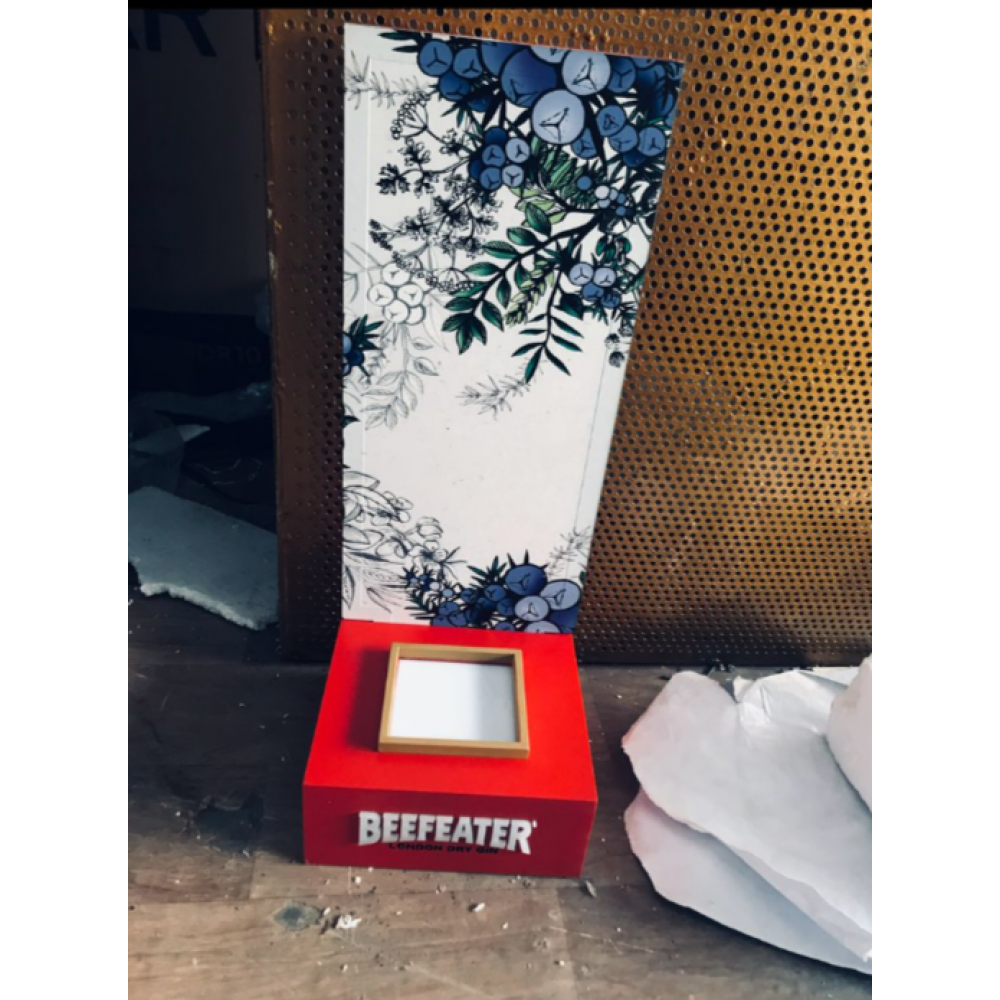 Customized Bottle Display Unit 