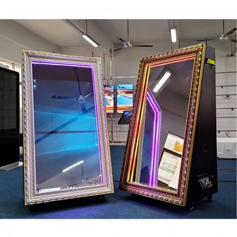 Magic Mirror - Instant Photos