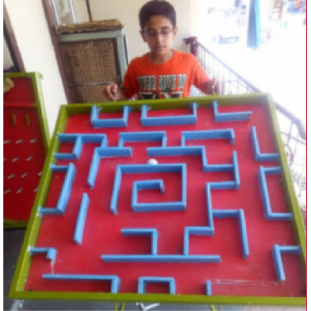 MAZE GAME