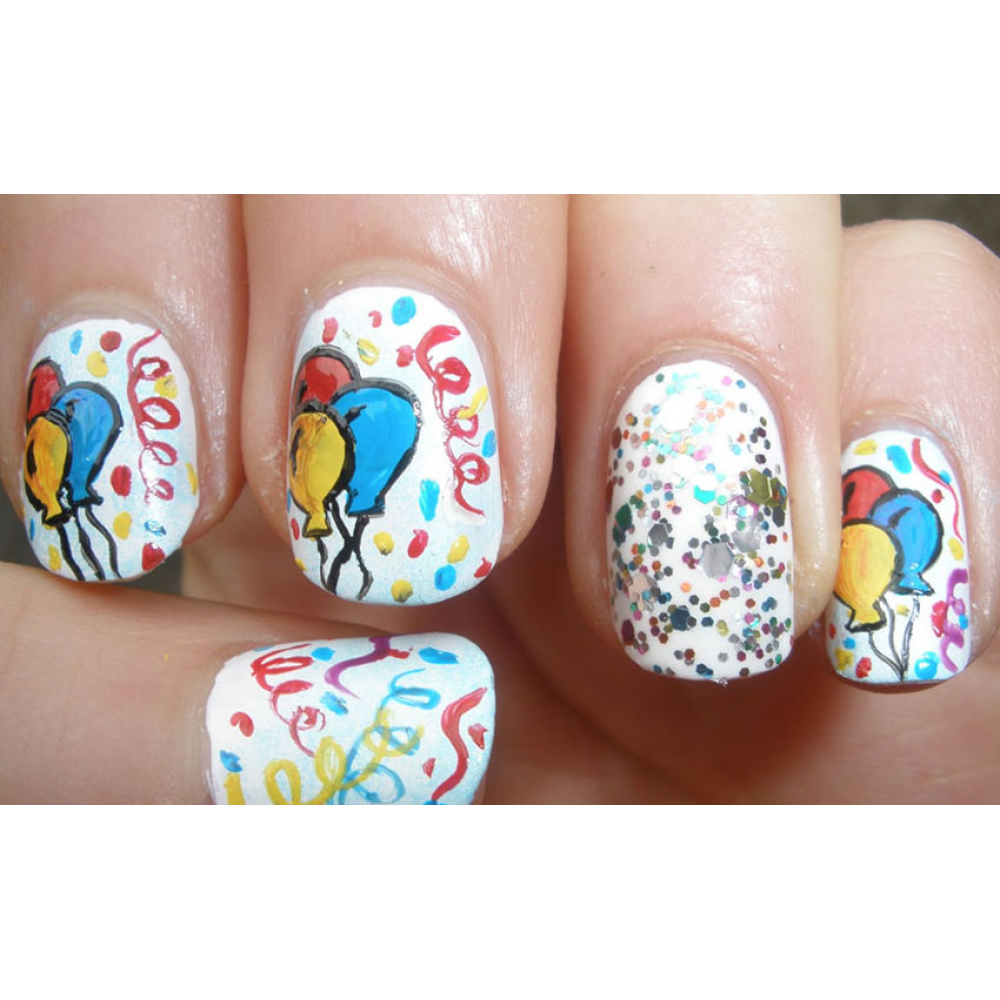 NAIL ART