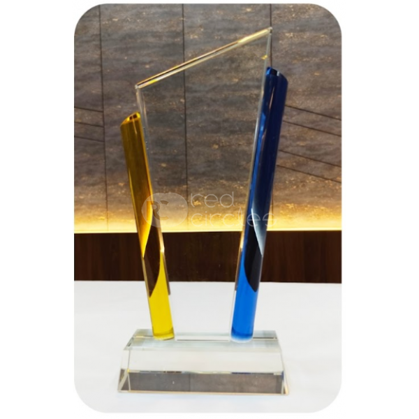 Crystal trophy