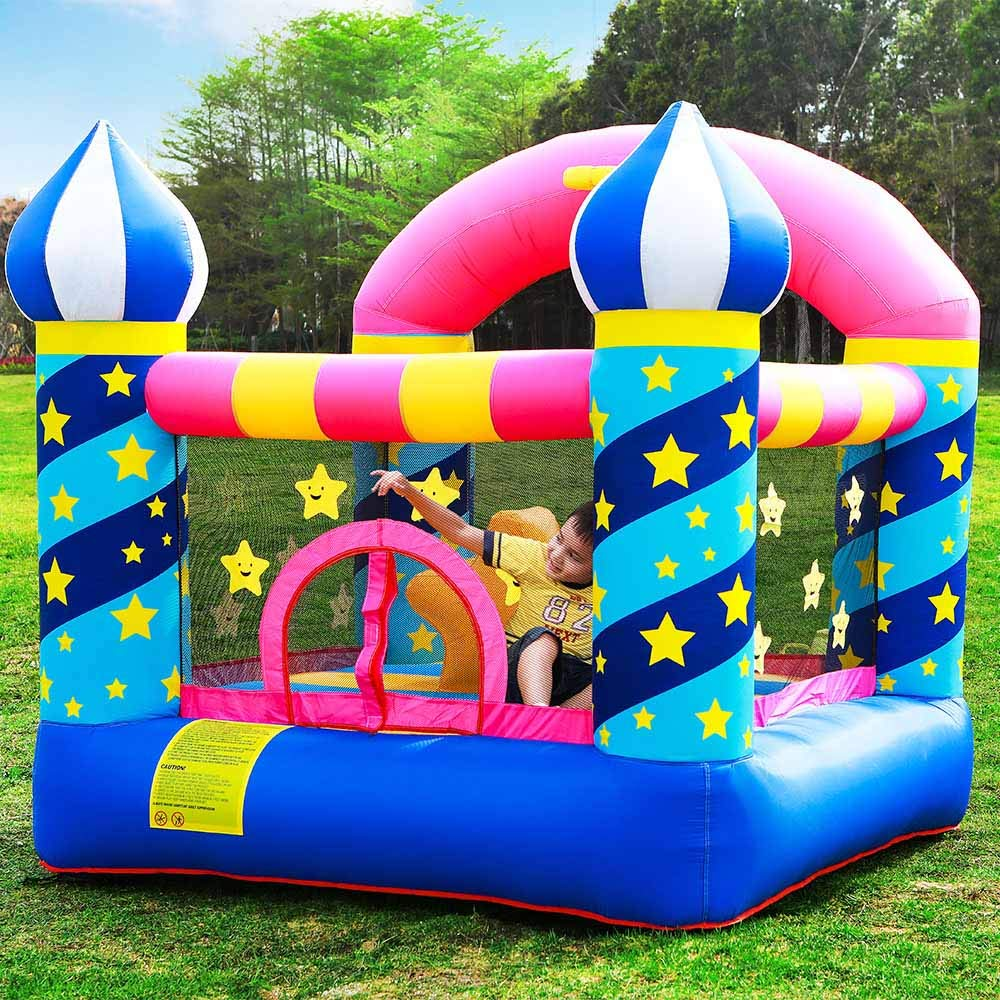 SMALL INFLATABLE CASTLE